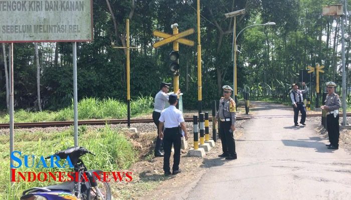 Pemkab/Pemkot Wajib Tutup Perlintasan Kereta Api Sebidang Ilegal