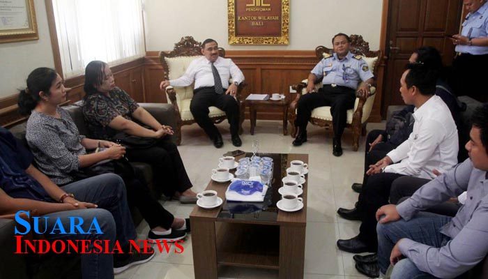 Datangi Kakanwil, Istri Almarhum Prabangsa Minta Remisi Susrama Dicabut 11 Datangi Kakanwil, Istri Almarhum Prabangsa Minta Remisi Susrama Dicabut