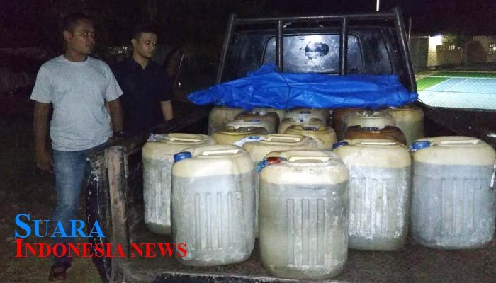 Aparat TNI Koramil 02/Kuala Batee, Amankan Ratusan Liter BBM Ilegal