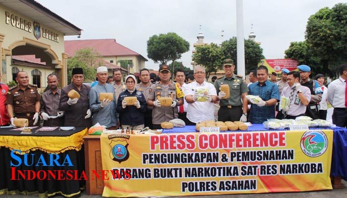 Musnahkan 16 Kg Sabu, 20 Kg GanjaTerungkap