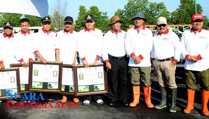Peringati Hari Lahan Basah Sedunia, Pemkot Langsa Tanam 5.000 Batang Mangrove