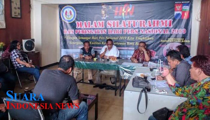 Pokja Wartawan Gelar HPN dengan musisi Koesplus 14 Pokja Wartawan Gelar HPN dengan musisi Koesplus