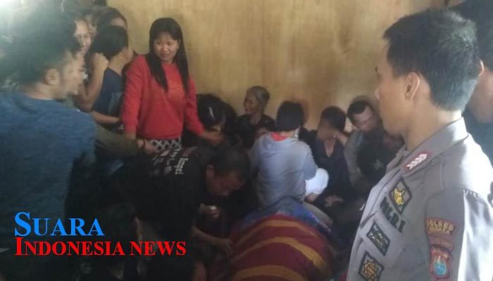 Wanita Ditemukan Tewas Gantung Diri di Mamasa 8 Wanita Ditemukan Tewas Gantung Diri di Mamasa