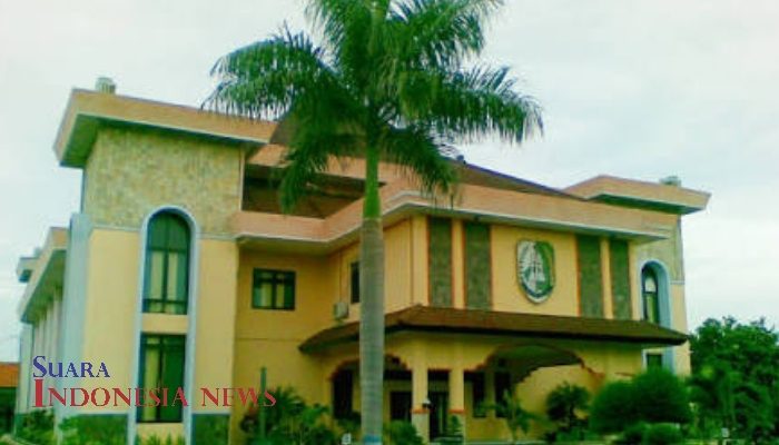 Jelang Pileg, Posisi Ketua DPRD Sampang Akan Diganti