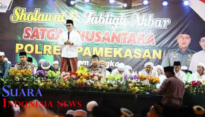 Kapolres Pamekasan Bersama Bupati Badrut Tamam Ajak Masyarakat Jalani Pemilu dengan Damai