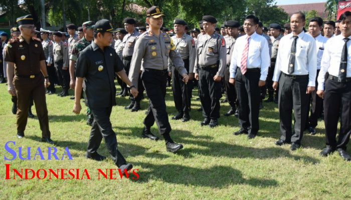 Himbauan Kapolres Pamekasan Saat Apel Pengamanan Pemilu 2019 9 Himbauan Kapolres Pamekasan Saat Apel Pengamanan Pemilu 2019