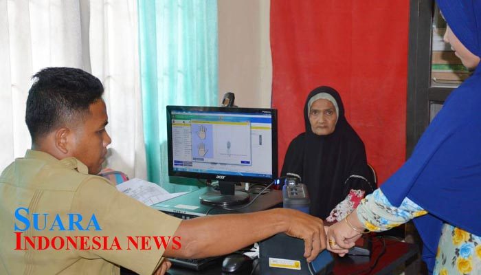 274.715 Penduduk Aceh Timur Sudah Rekam e-KTP 7 274.715 Penduduk Aceh Timur Sudah Rekam e-KTP