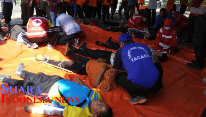 Wabub Pamekasan Pantau Simulasi Penananganan Korban Gempa 12 Wabub Pamekasan Pantau Simulasi Penananganan Korban Gempa