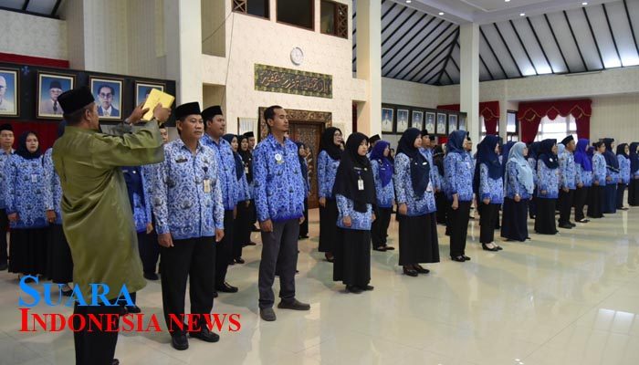 Bupati Faida Lantik 90 Pejabat