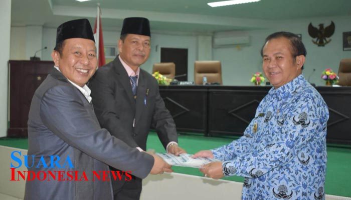 Hadiri Sidang Paripurna LKPJ 2018, Bupati Nias Apresiasi Kinerja DPRD Kabupaten Nias 12 Hadiri Sidang Paripurna LKPJ 2018, Bupati Nias Apresiasi Kinerja DPRD Kabupaten Nias