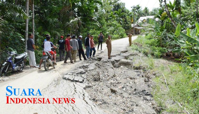 Bupati Aceh Timur Segera Rehab Jalan Rusak 7 Bupati Aceh Timur Segera Rehab Jalan Rusak