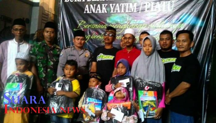 Santunan Anak Yatim Piatu dan Bukber Grup Pemuda Pucuk Community