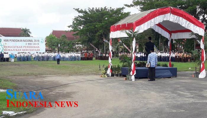 Pemkab Pamekasan Gelar Upacara Hardiknas 2019