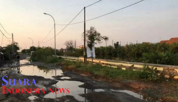 Tanggul Sungai Miduri Kabupaten Pekalongan Sepanjang 7 Kilometer Jebol 14 Tanggul Sungai Miduri Kabupaten Pekalongan Sepanjang 7 Kilometer Jebol