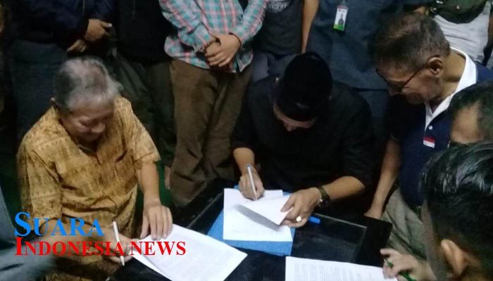 Pedagang Blok F Tandatangani Kesepakatan Pembangunan Blok F