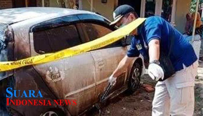 Polisi Temukan Kayu Bakar di Kolong Mobil Toyota Agya yang Viral Terbakar