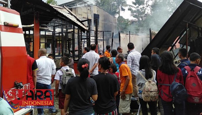 1 Unit Rumah di Desa Luaha Laraga Gunungsitoli Selatan, Ludes Dilalap Sijago Merah