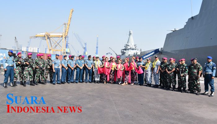 Tiga Kapal Perang Angkatan Laut Singapura Sandar di Surabaya