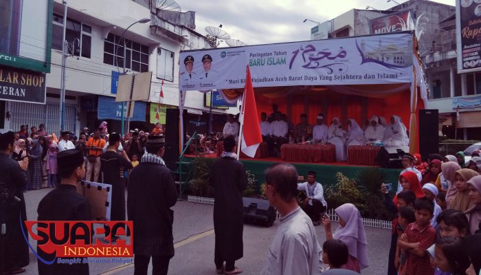 Meriahkan Pawai 1 Muharram, Ribuan Pelajar di Abdya Pakai Bermacam Busana Muslim