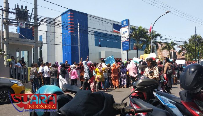 Masyarakat Miskin Bangkalan Menilai BRI Cuci Tangan Pada Persoalan Bansos Kemensos