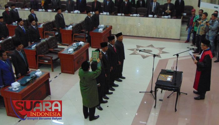 Pimpinan DPRD Jember Resmi Dilantik