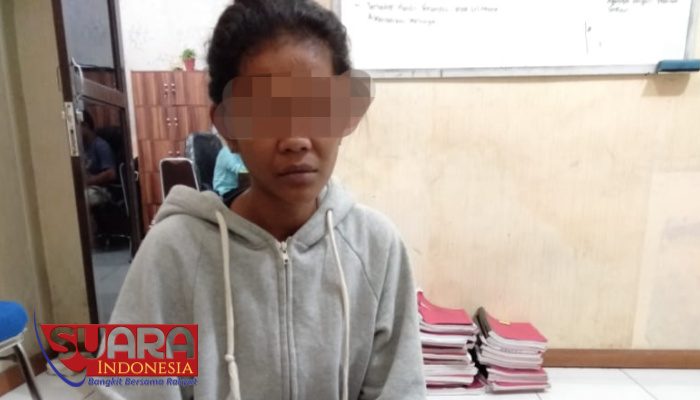 Jadi Kurir Sabu Napi Lapas, Seorang IRT Ditangkap Polisi 9 Jadi Kurir Sabu Napi Lapas, Seorang IRT Ditangkap Polisi