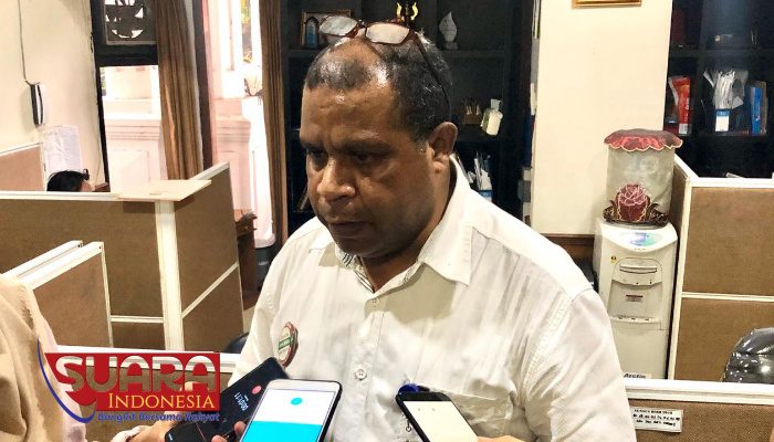 Ade Sarif: Terdapat Sekitar 28 Ribu Data yang Dihapus dari Data Kota Bogor Untuk Penerima dari APBN 7 Ade Sarif: Terdapat Sekitar 28 Ribu Data yang Dihapus dari Data Kota Bogor Untuk Penerima dari APBN