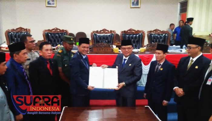 Bupati Empat Lawang Hadiri Rapat Paripurna Raperda APBD 2020