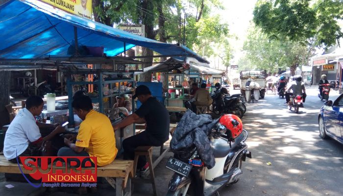 Hanya Karena Demi Meraih Adipura, PKL di Kota Lumajang Diliburkan Jualan Selama 4 Hari