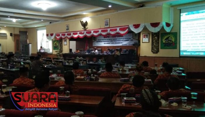 DPRD Sumenep Gelar Rapat Paripurna RAPBD Anggaran 2020 Penyampaian Pandangan Umum Fraksi-fraksi