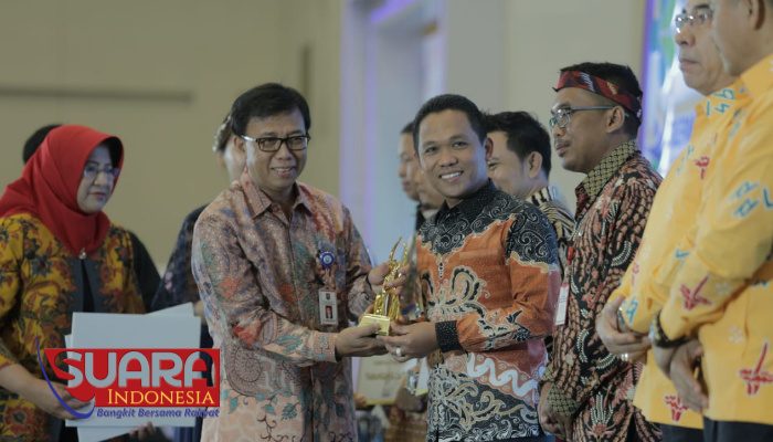 Dalam Ajang INDOHCF Innovation Awawrds III, Lumajang Raih Platinum Award