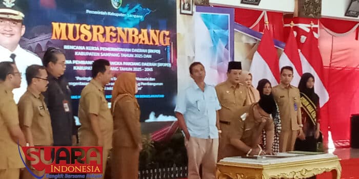 Pj Bupati Sampang Buka Secara Resmi Musrembang RKPD TA 2025 dan RPJPD TA 2025-2045