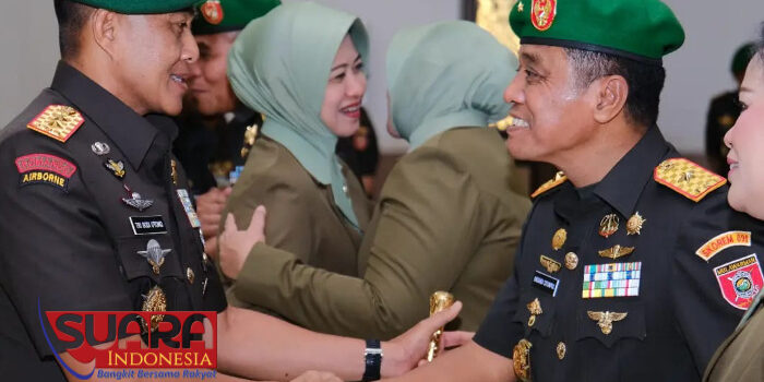 Danrem 091/ASN dan Tiga Pamen Kodam VI Mulawarman Dimutasi