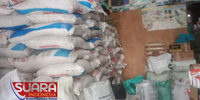 Pengawasan Lemah, Harga Pupuk Subsidi Mahal di Kios Pengecer
