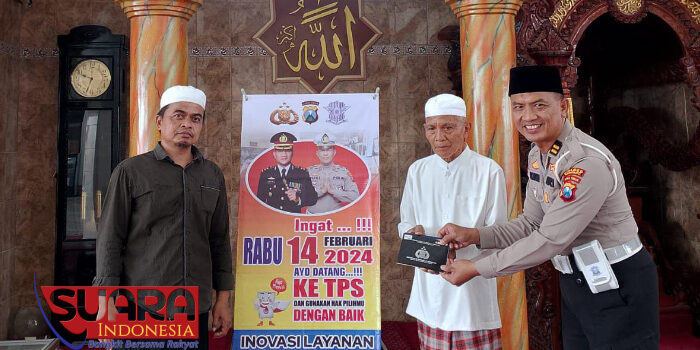 Toga dan Tomas Sampang Apresiasi Inovasi Artis Samsat Sampang