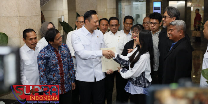 Berhasil Gebuk Mafia Tanah, Menteri ATR/Kepala BPN Tuntaskan Pengembalian Sertifikat Tanah Keluarga Nirina Zubir