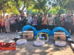 Dalam Rangka Meningkatkan Produksi Pertanian, Dandim 0826 Serahkan Pompa Air Kepada Puluhan Poktan
