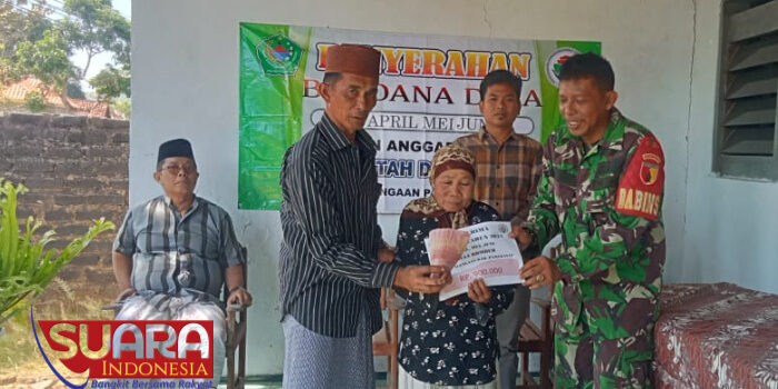 Babinsa Koramil 0826-08 Palengaan Lakukan Pendampingan BLT DD