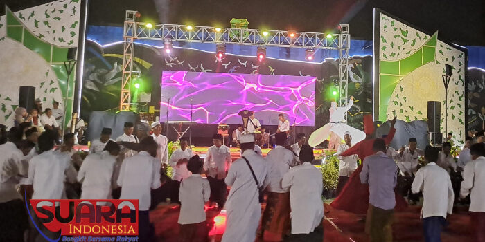 Tarian Sufi dan Puluhan Obor Meriahkan Gema Takbir Idul Adha 1445 H yang Digelar Pemkab Sumenep