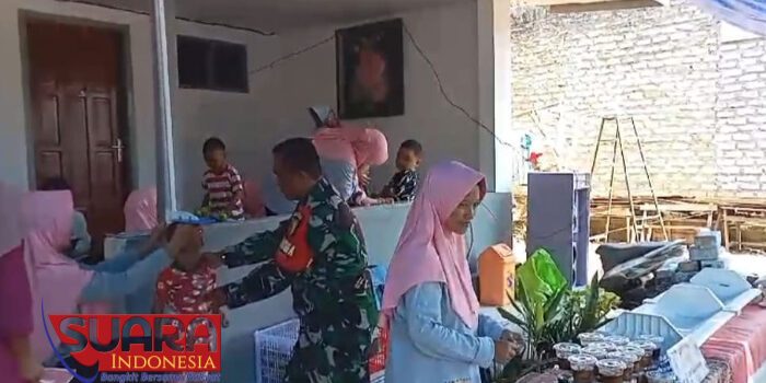 Babinsa Koramil 0826-01 Pamekasan Dampingi Posyandu, Dukung Kesehatan Anak dan Pencegahan Stunting