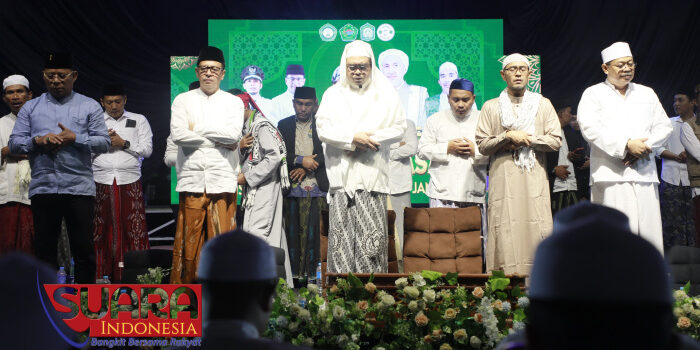 Kepala Desa se-Kabupaten Pamekasan Gelar Munajat dan Sholawat Bersama Pemkab