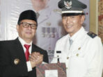 Pemdes Kramat Ucapkan Selamat Atas Pengukuhan SK Perpanjangan Masa Jabatan Kades Robbi Sugara 8 Pemdes Kramat Ucapkan Selamat Atas Pengukuhan SK Perpanjangan Masa Jabatan Kades Robbi Sugara