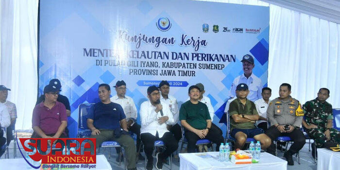 Kunjungi Pulau Gili Iyang, Menteri KKP Sakti Wahyu Trenggono Serap Aspirasi Nelayan