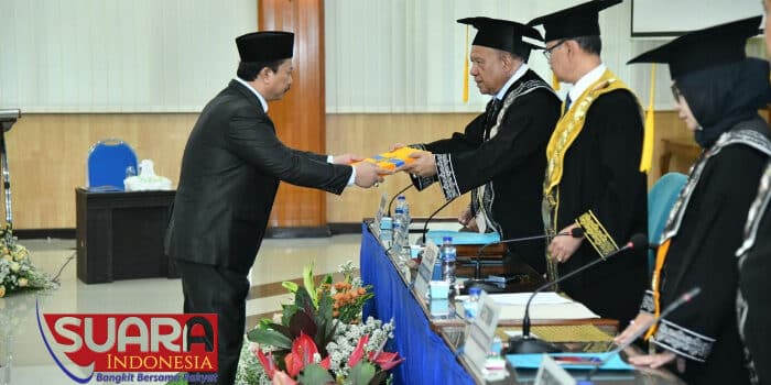 Arif Firmanto Resmi Sandang Gelar Doktor dengan Predikat Cumlaude