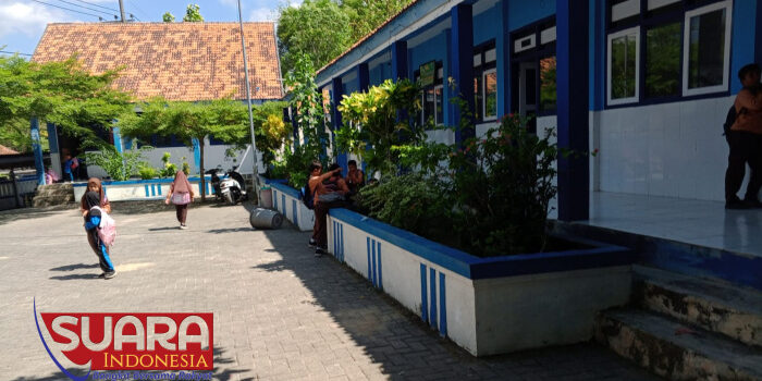 SDN Torjunan 3 Robatal, Jaga Kebersihan dan Kehijauan Sekolah