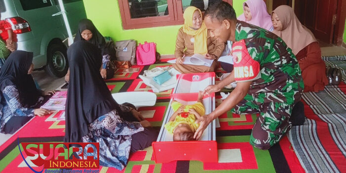 Babinsa Desa Toronan Dukung Kegiatan Posyandu Balita untuk Cegah Stunting