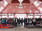 Ketua Asprov PSSI Jatim, Melantik Pengurus Askab PSSI Sampang Periode 2024-2028