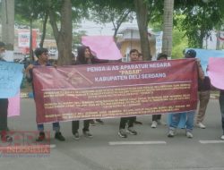 Diduga Terlibat Politik Praktis, Puluhan Mahasiswa Demo Minta Pj Bupati Deli Serdang Copot Jabatan Camat Galang