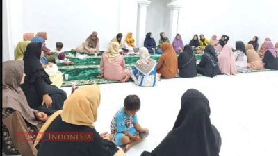 Tim Putri Salju Gelar Kegiatan Sosial dan Khotmil Qur’an Untuk Kemenangan MANDAT