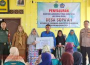 Babinsa Desa Sopaah Kawal Penyaluran BLT-DD Tahap 10-12